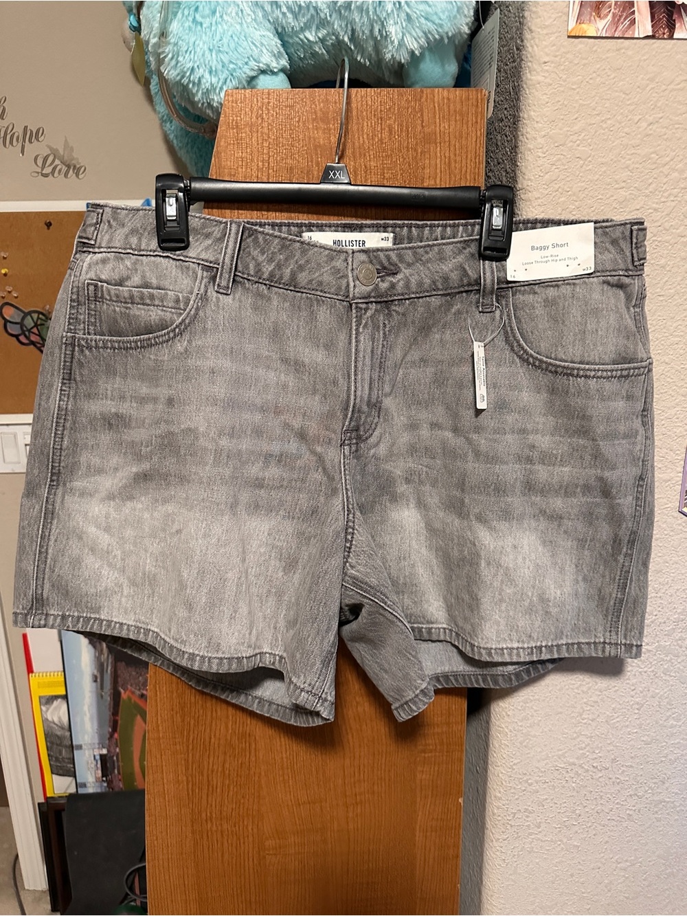 NWT Hollister Women's 16 Gray Denim Low Rise Baggy Shorts Adjustable Waist